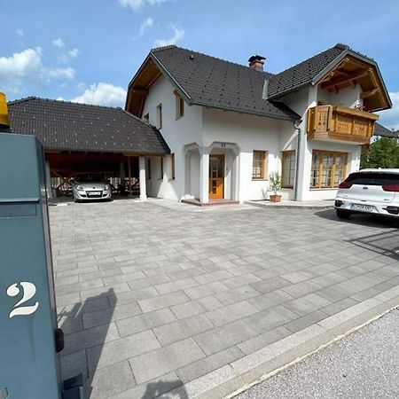 Sos Apartments Radovljica Luaran gambar